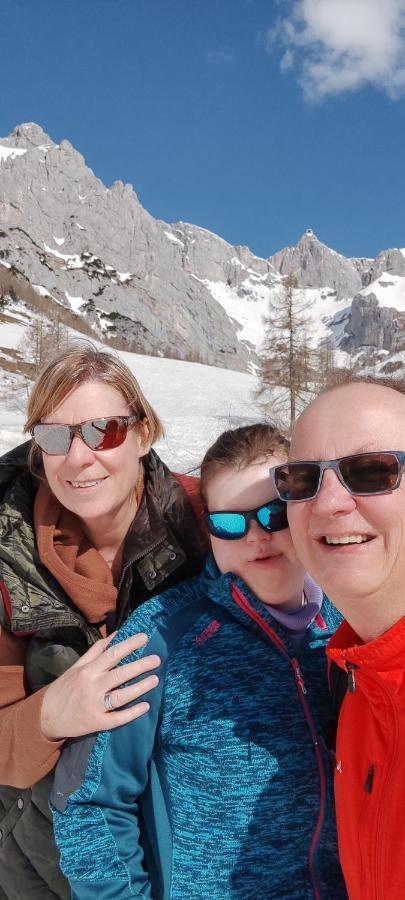 Family Appartment - Dachstein View 람자우 암 다흐스타인 외부 사진